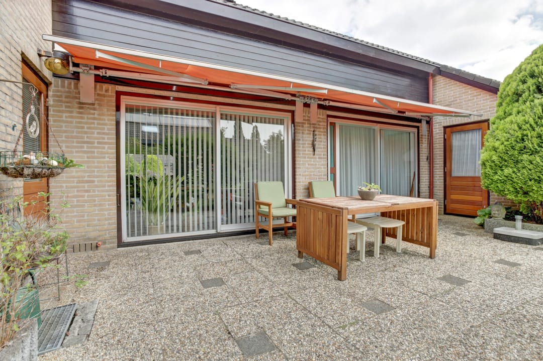 Photo 38 of Hunzestraat 2