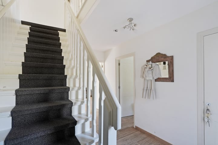 Photo 17 of Ooststraat 2