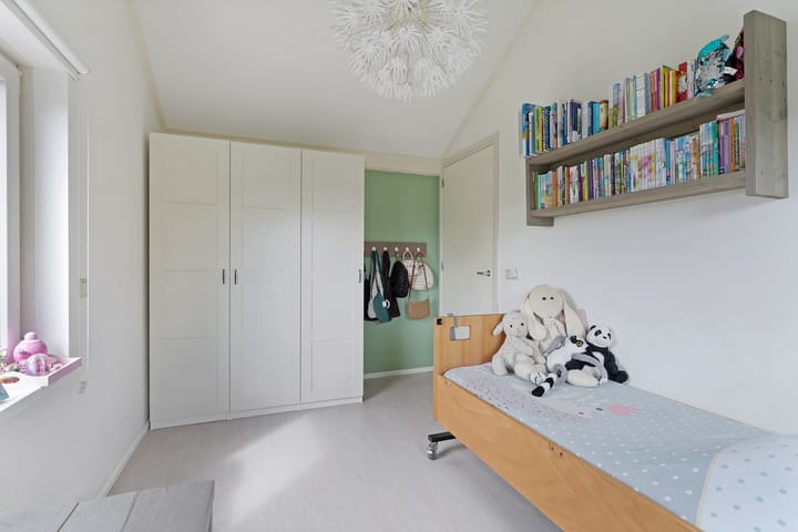 Photo 27 of Ooststraat 2