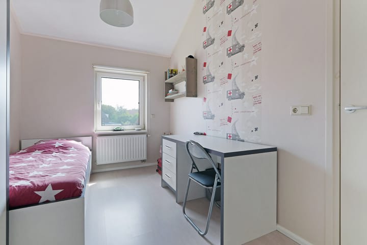 Photo 25 of Ooststraat 2