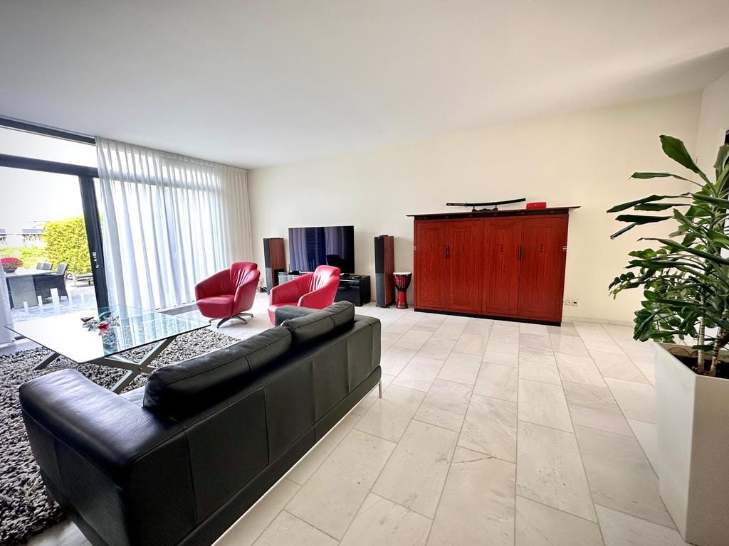 Photo 16 of Schoorlaan 45