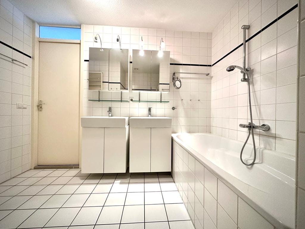 Photo 31 of Schoorlaan 45