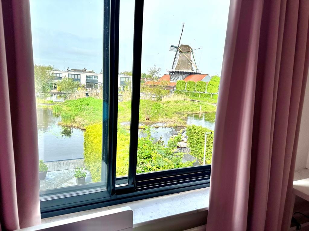 Photo 41 of Schoorlaan 45