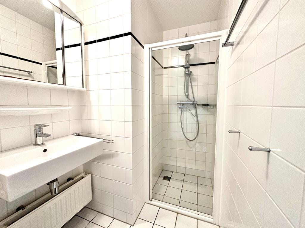 Photo 42 of Schoorlaan 45