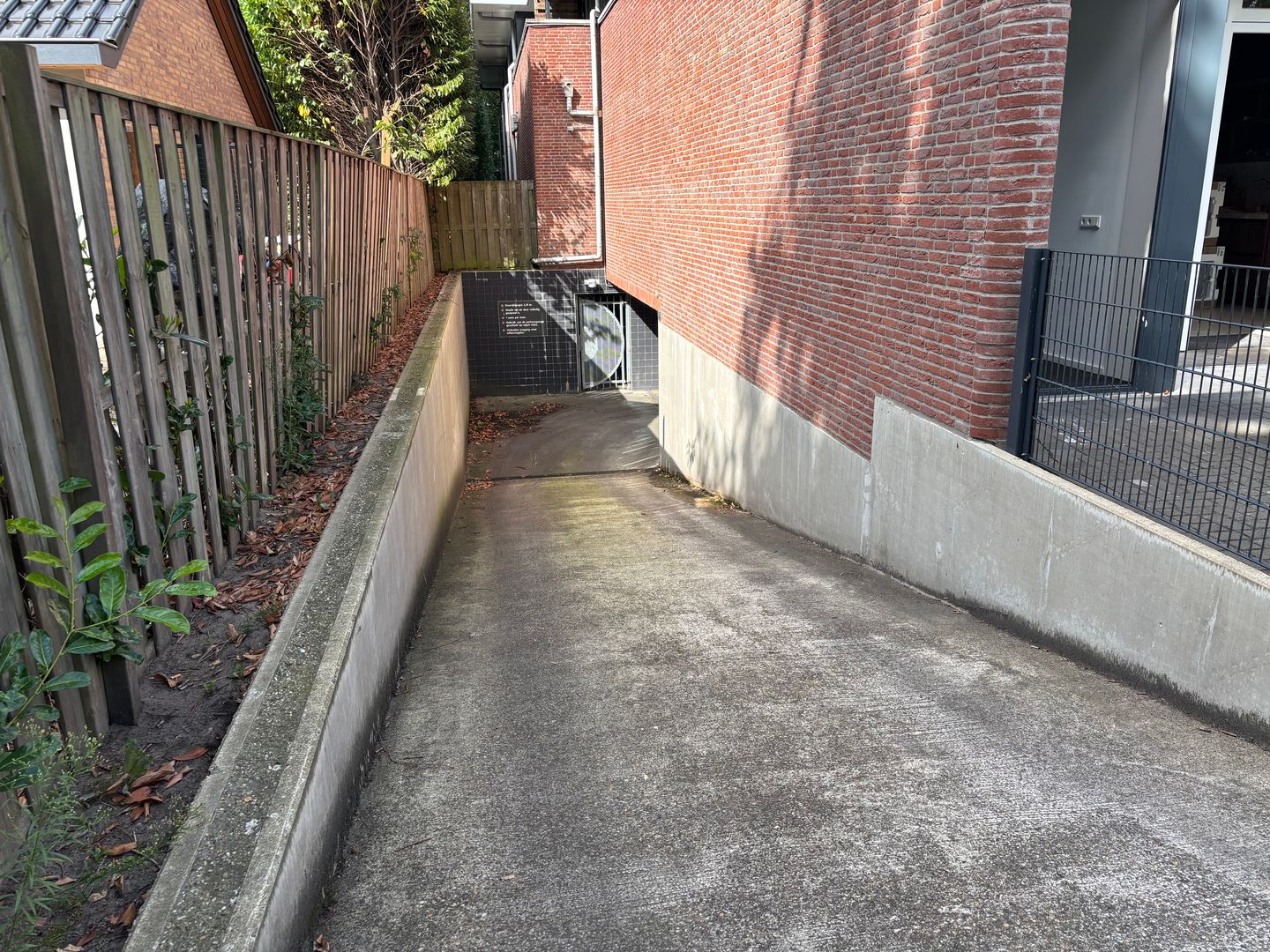 Bekijk foto 2 van Noordersingel 20-D