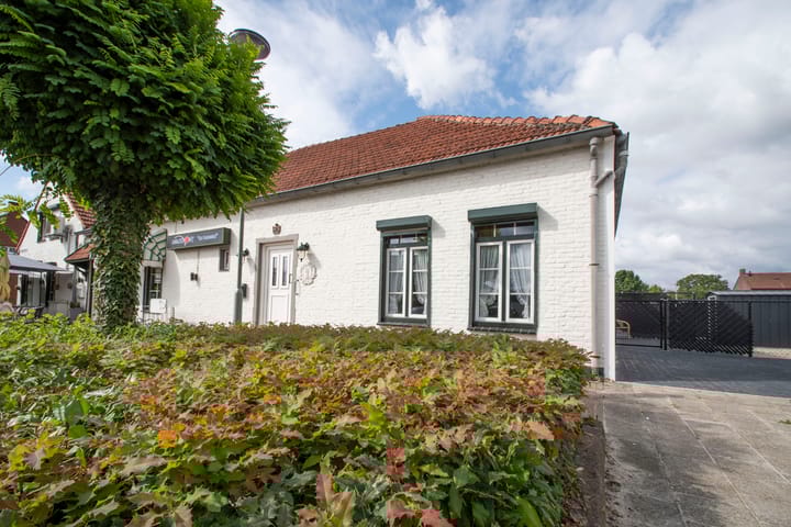 Foto 2 van Graaf van Gelrestraat 1