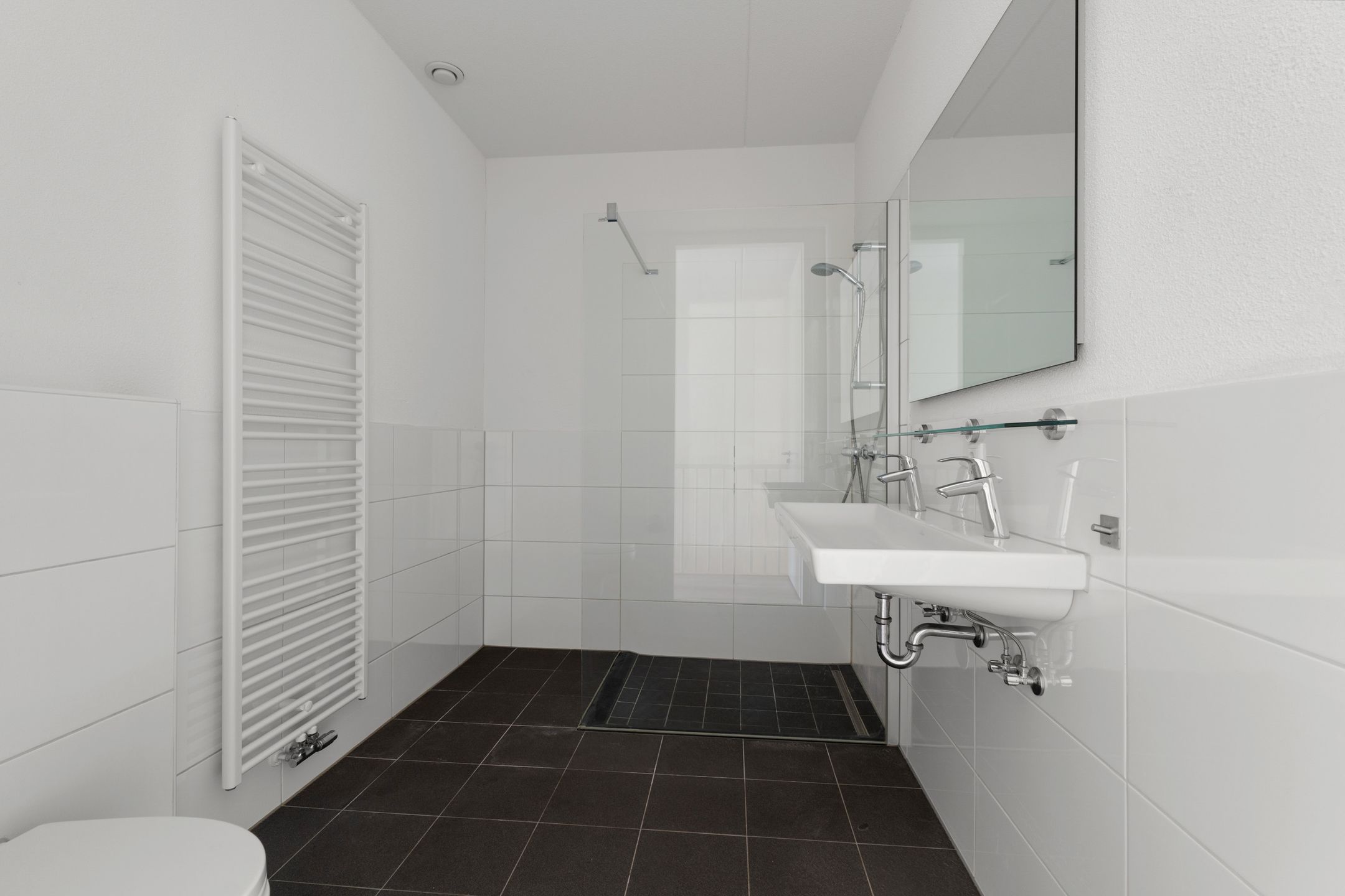 Photo 21 of Haringvliet 38