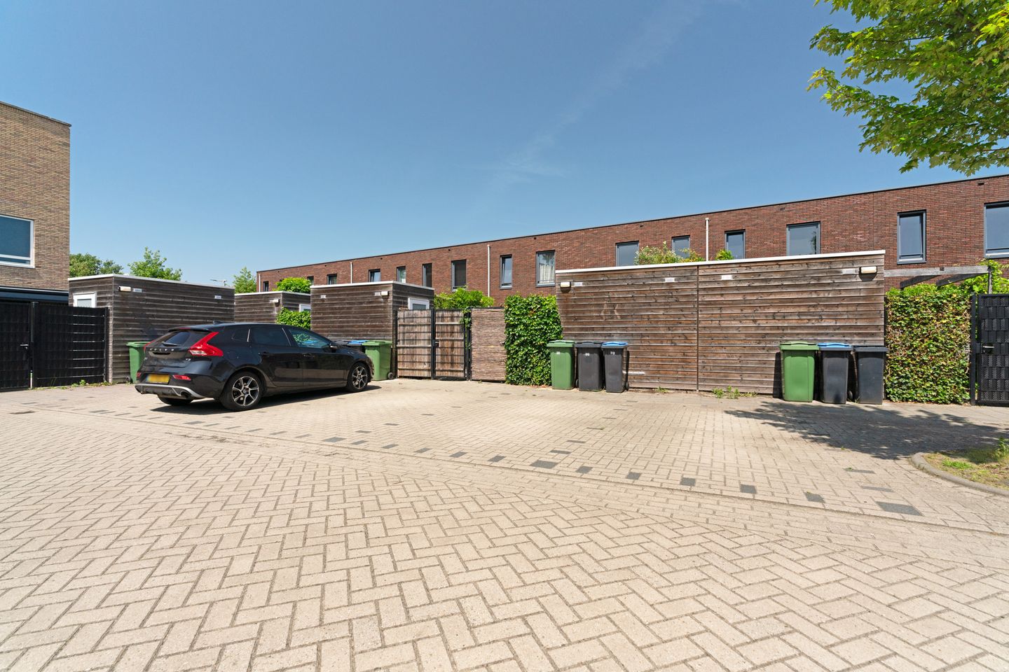 Photo 29 of Haringvliet 38