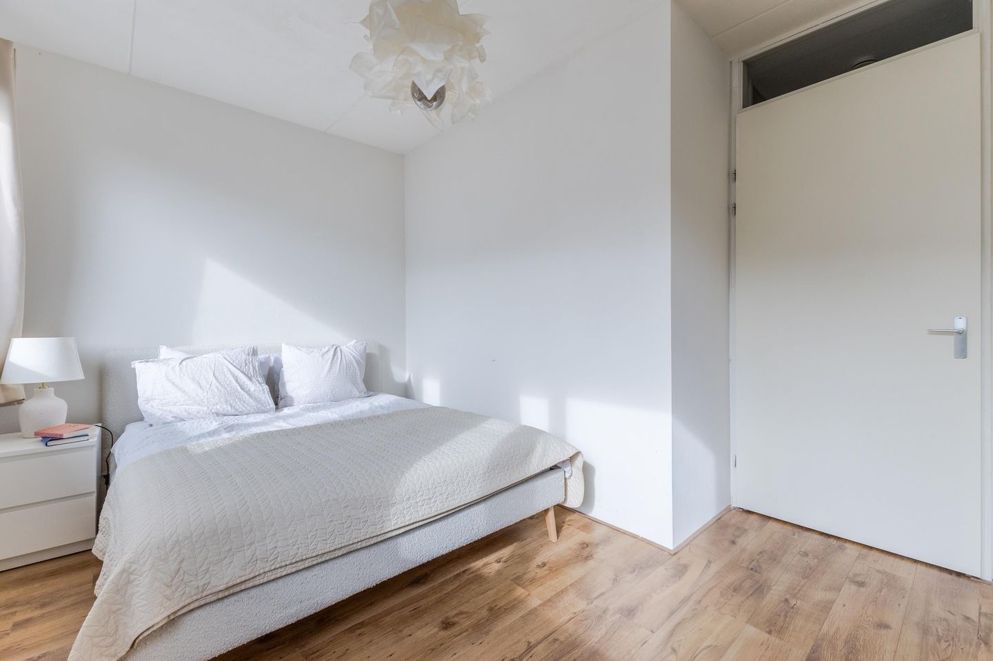 Foto 29 van Burgemeester van Roosmalenstraat 6