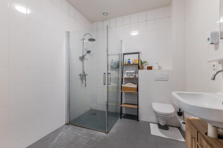 Foto 37 van Burgemeester van Roosmalenstraat 6