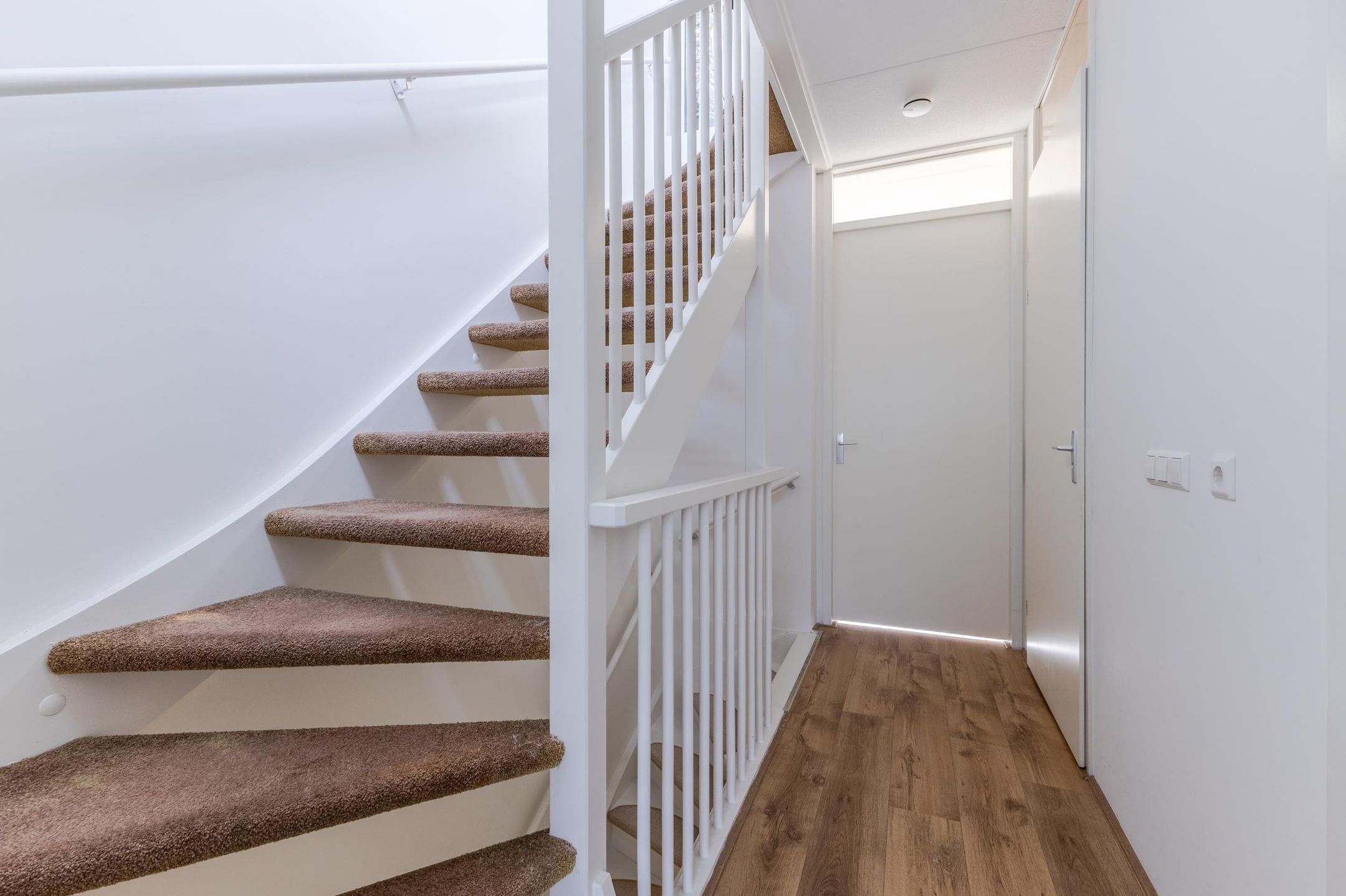 Foto 45 van Burgemeester van Roosmalenstraat 6