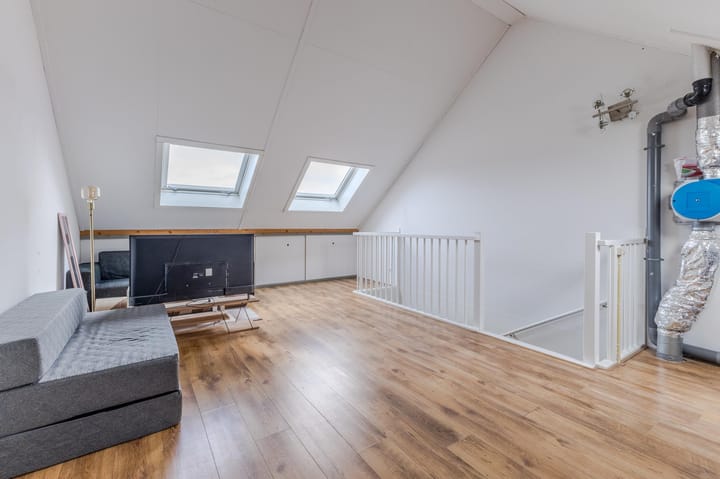 Foto 47 van Burgemeester van Roosmalenstraat 6