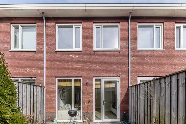 Foto 55 van Burgemeester van Roosmalenstraat 6