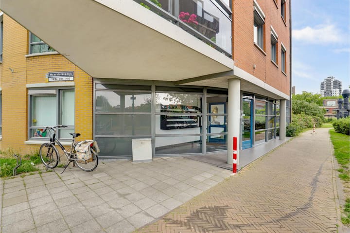 Foto 24 van Maassluissedijk 130-B