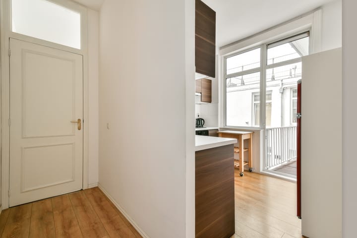 Foto 8 van Bilderdijkstraat 138-3