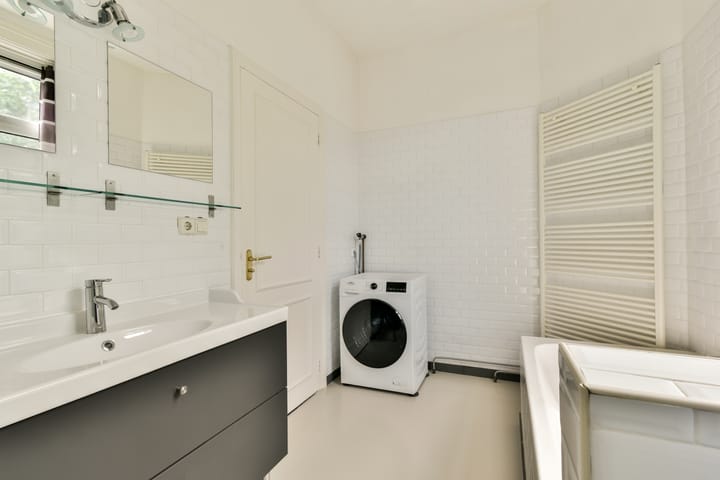 Foto 17 van Bilderdijkstraat 138-3