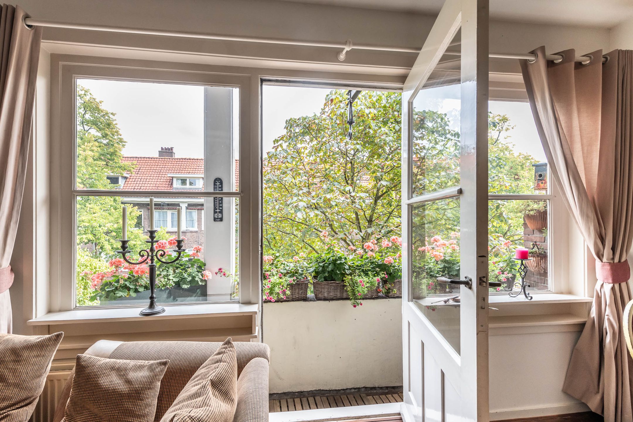 Foto 9 van Orteliusstraat 359-2