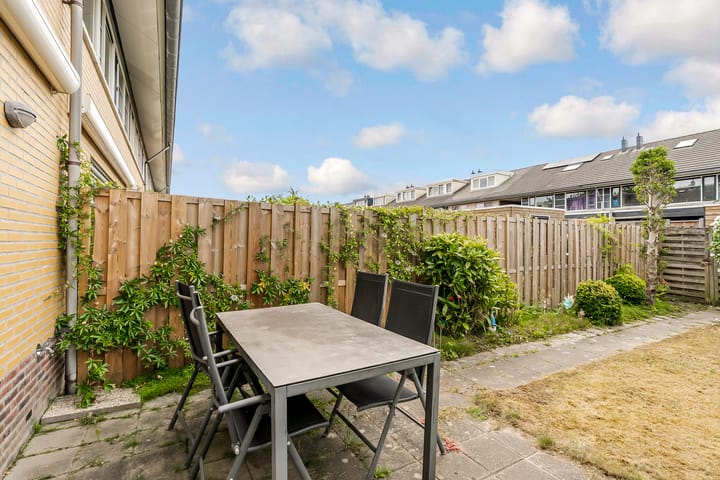 Foto 37 van Oktoberstraat 71