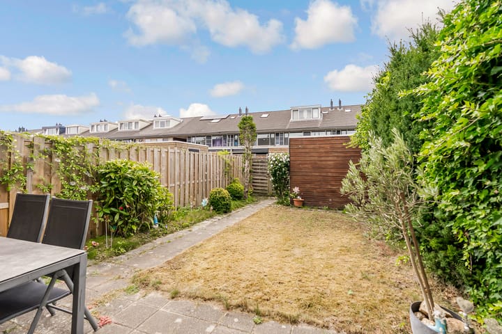 Foto 38 van Oktoberstraat 71