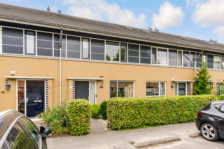 Foto 43 van Oktoberstraat 71