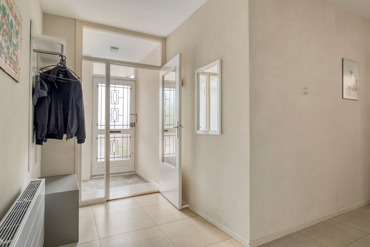 Foto 5 van Weegbreestraat 36