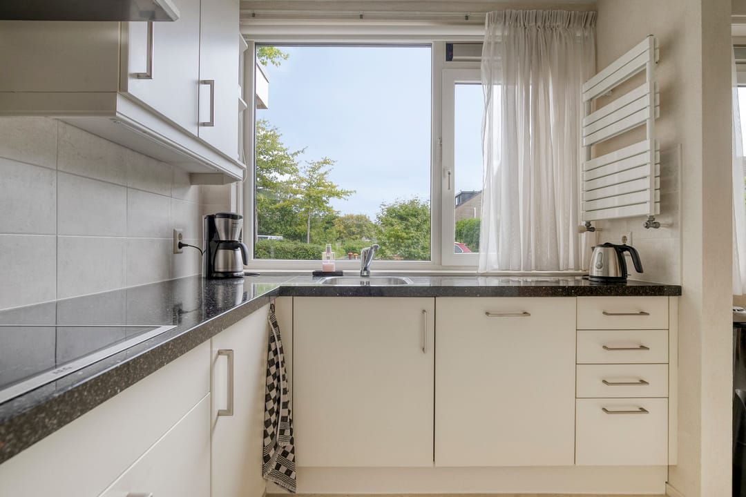 Foto 13 van Weegbreestraat 36