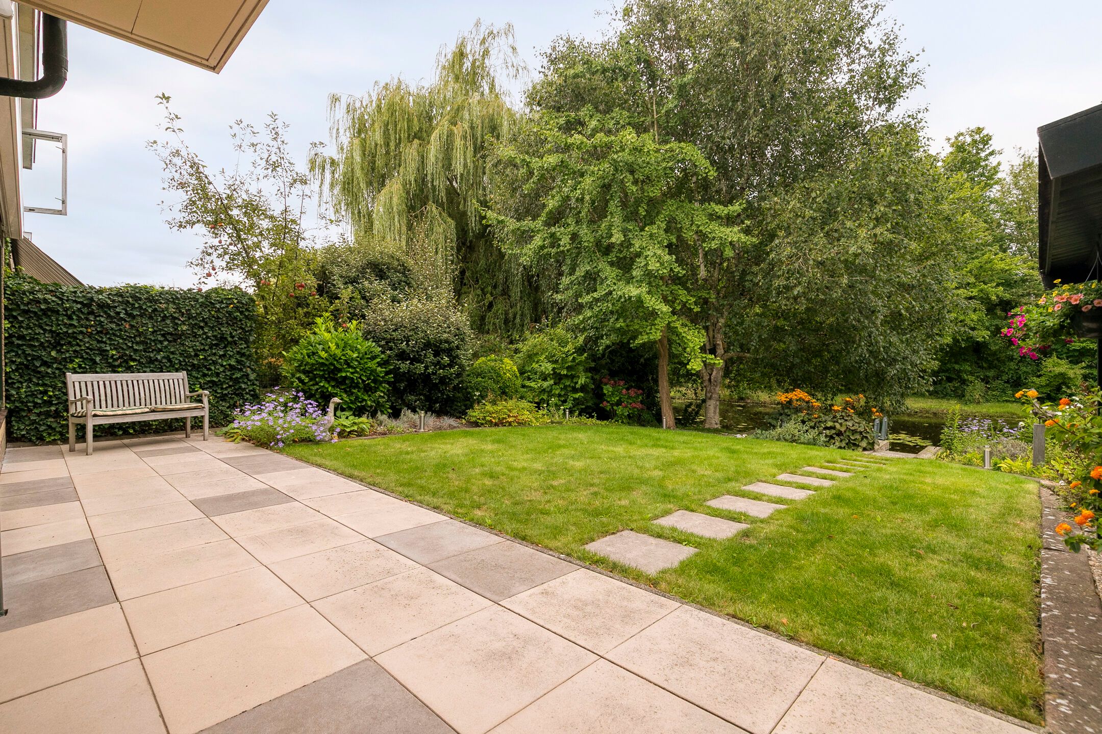 Foto 18 van Weegbreestraat 36