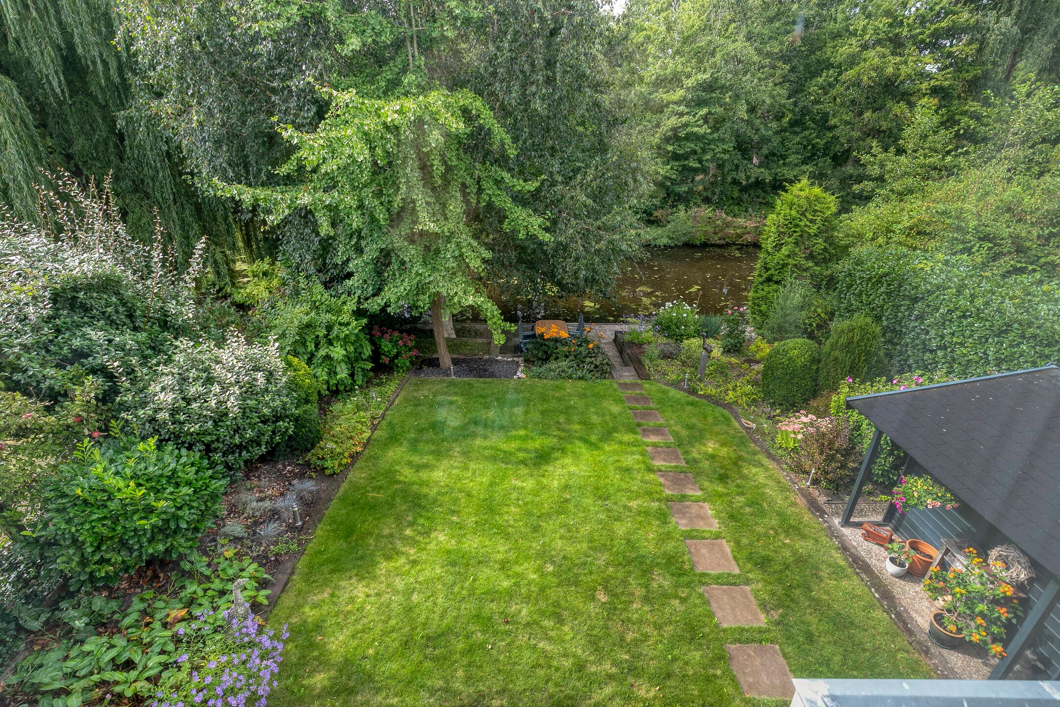 Foto 24 van Weegbreestraat 36