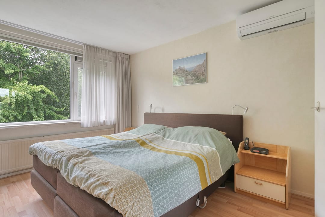 Foto 26 van Weegbreestraat 36