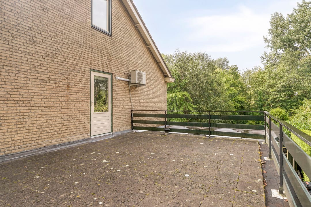 Foto 31 van Weegbreestraat 36