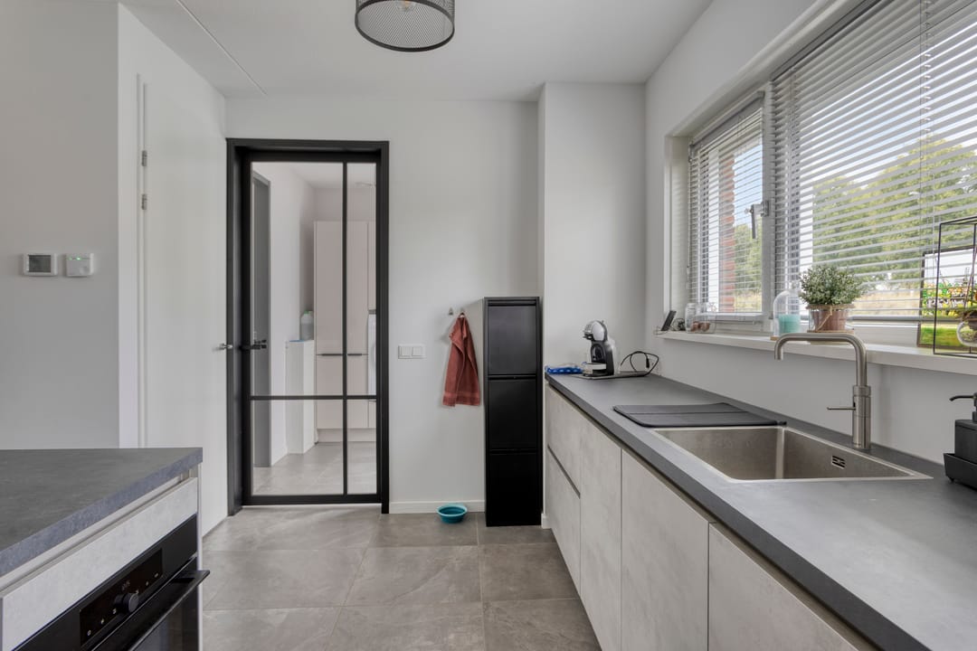 Foto 11 van H. van Baarsdorpstraat 16