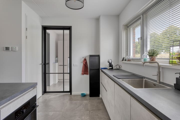 Foto 11 van H. van Baarsdorpstraat 16