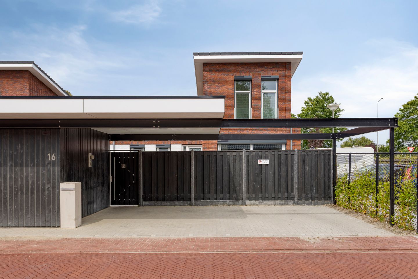 Foto 25 van H. van Baarsdorpstraat 16