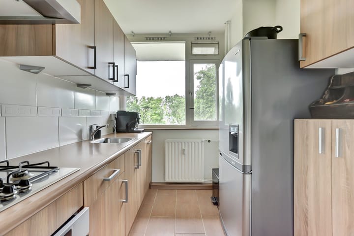 Photo 12 of Johannes Poststraat 151