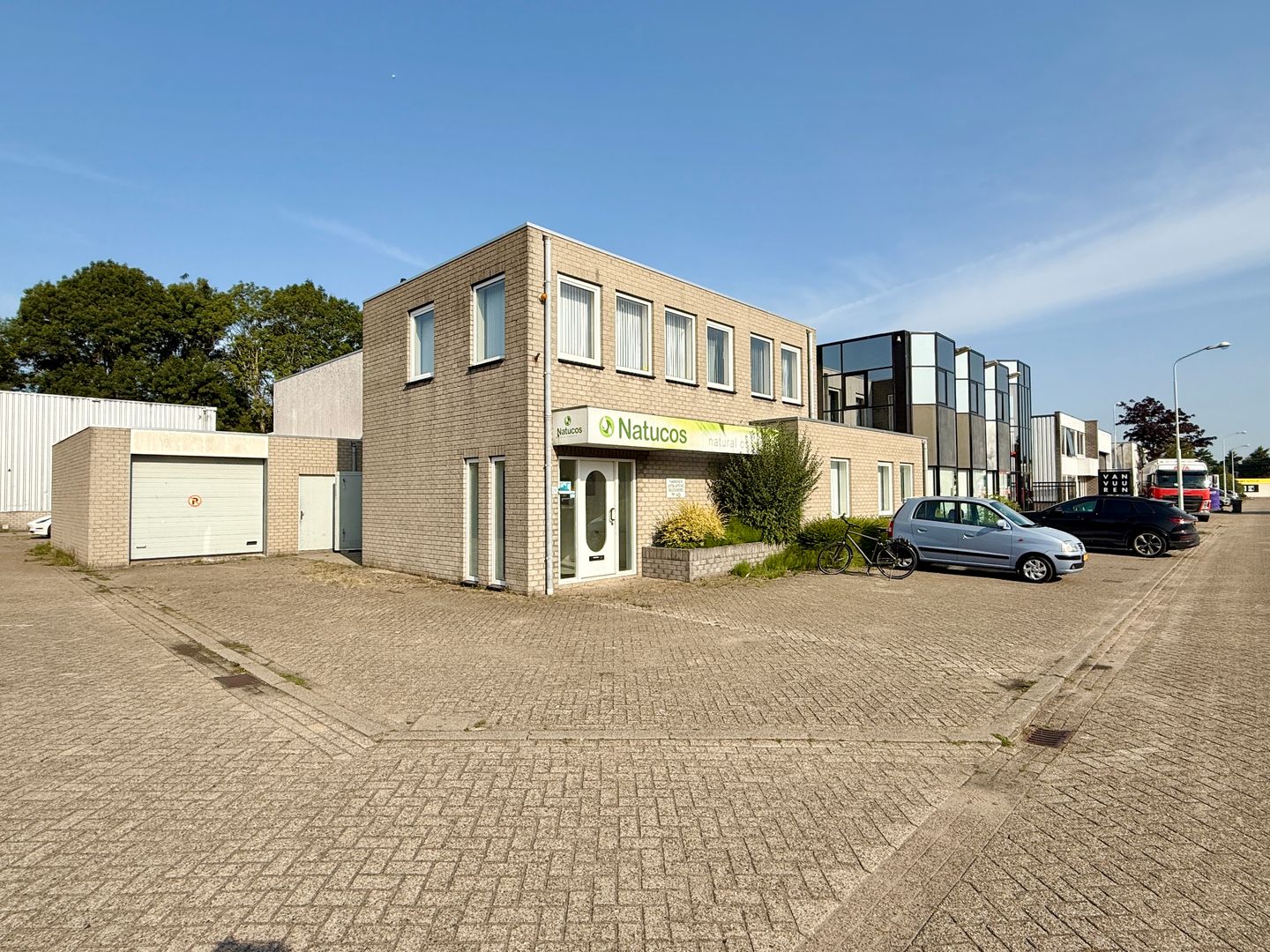 Bekijk foto 2 van Castricummer Werf 126
