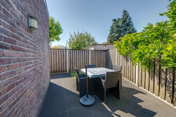 Foto 34 van Vincent van Goghstraat 1