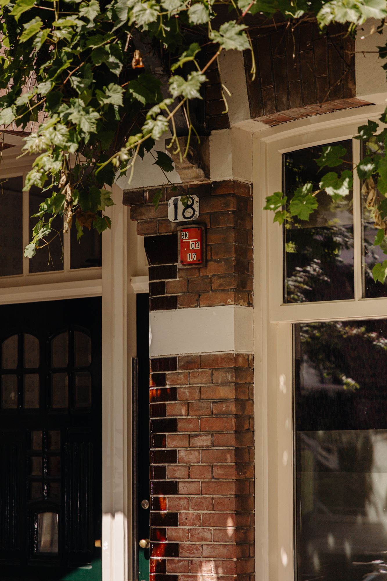 Photo 5 of Valeriusstraat 18-H