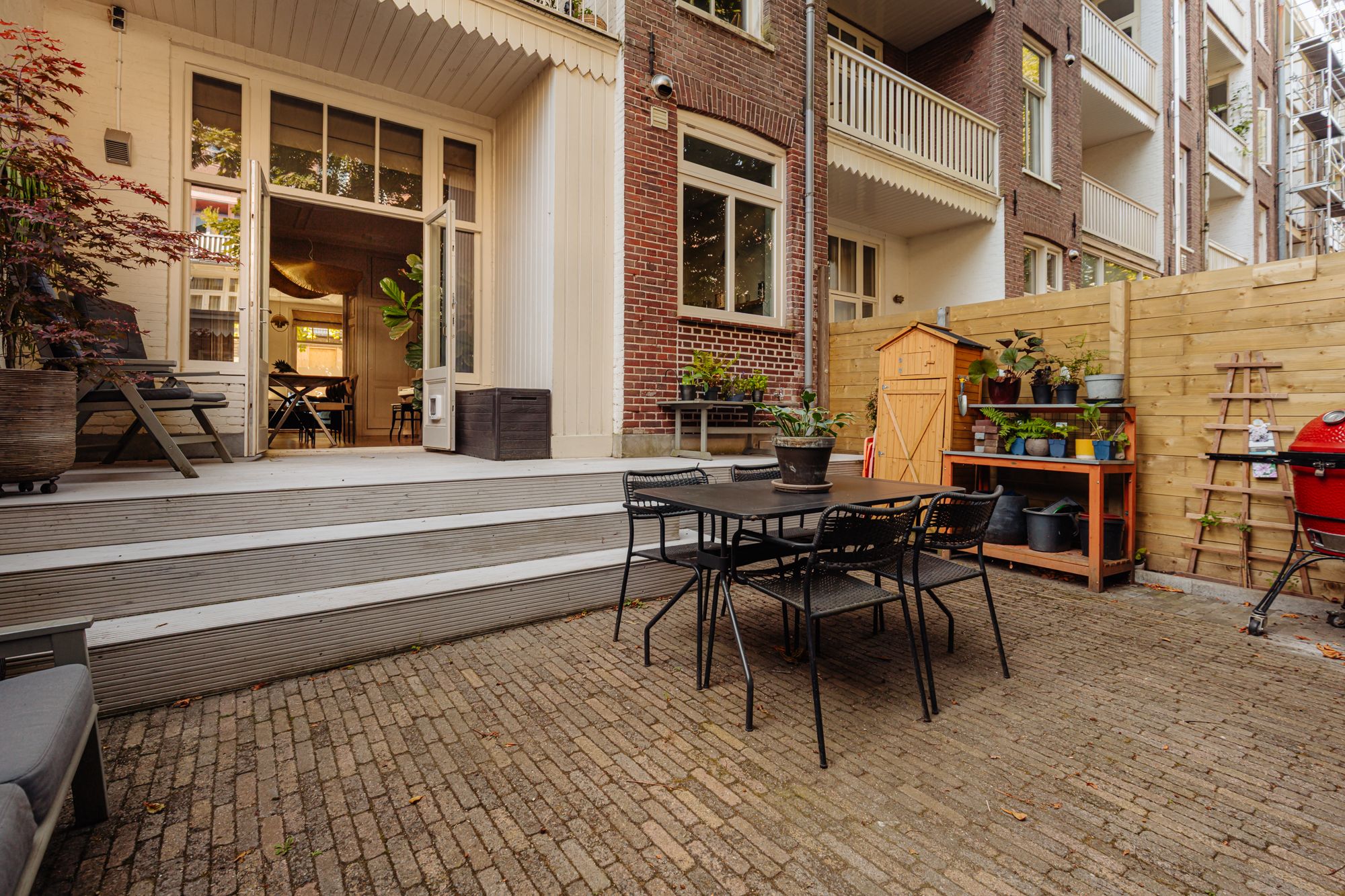 Photo 18 of Valeriusstraat 18-H