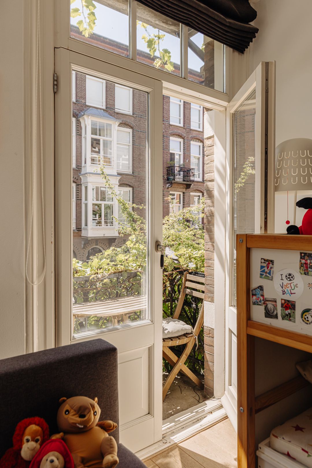Photo 28 of Valeriusstraat 18-H