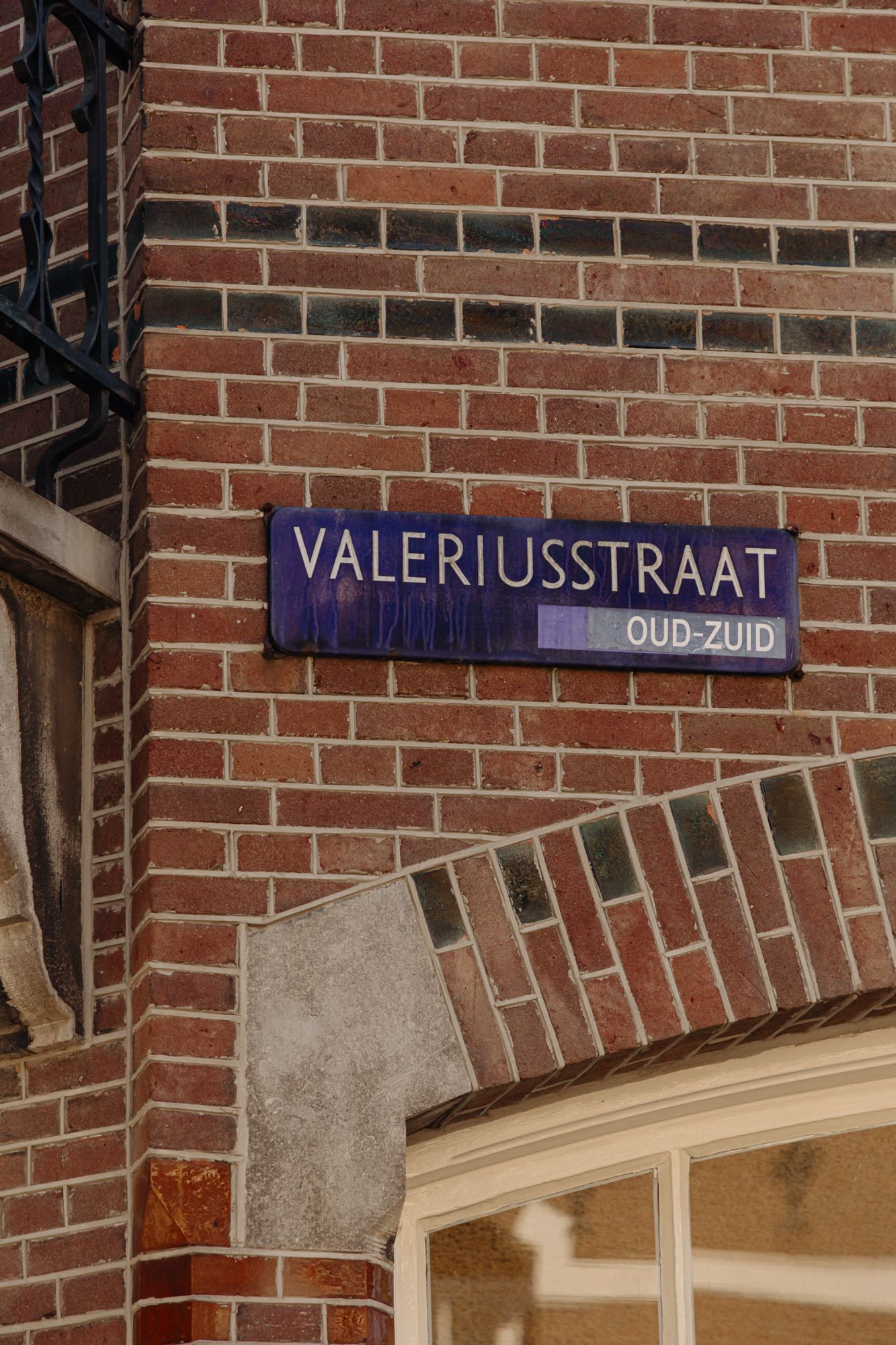 Photo 34 of Valeriusstraat 18-H