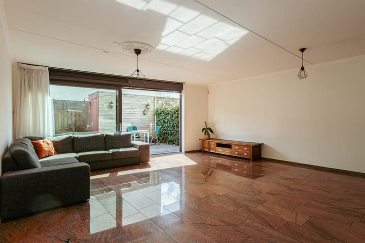 Photo 5 of Valkkoogstraat 6