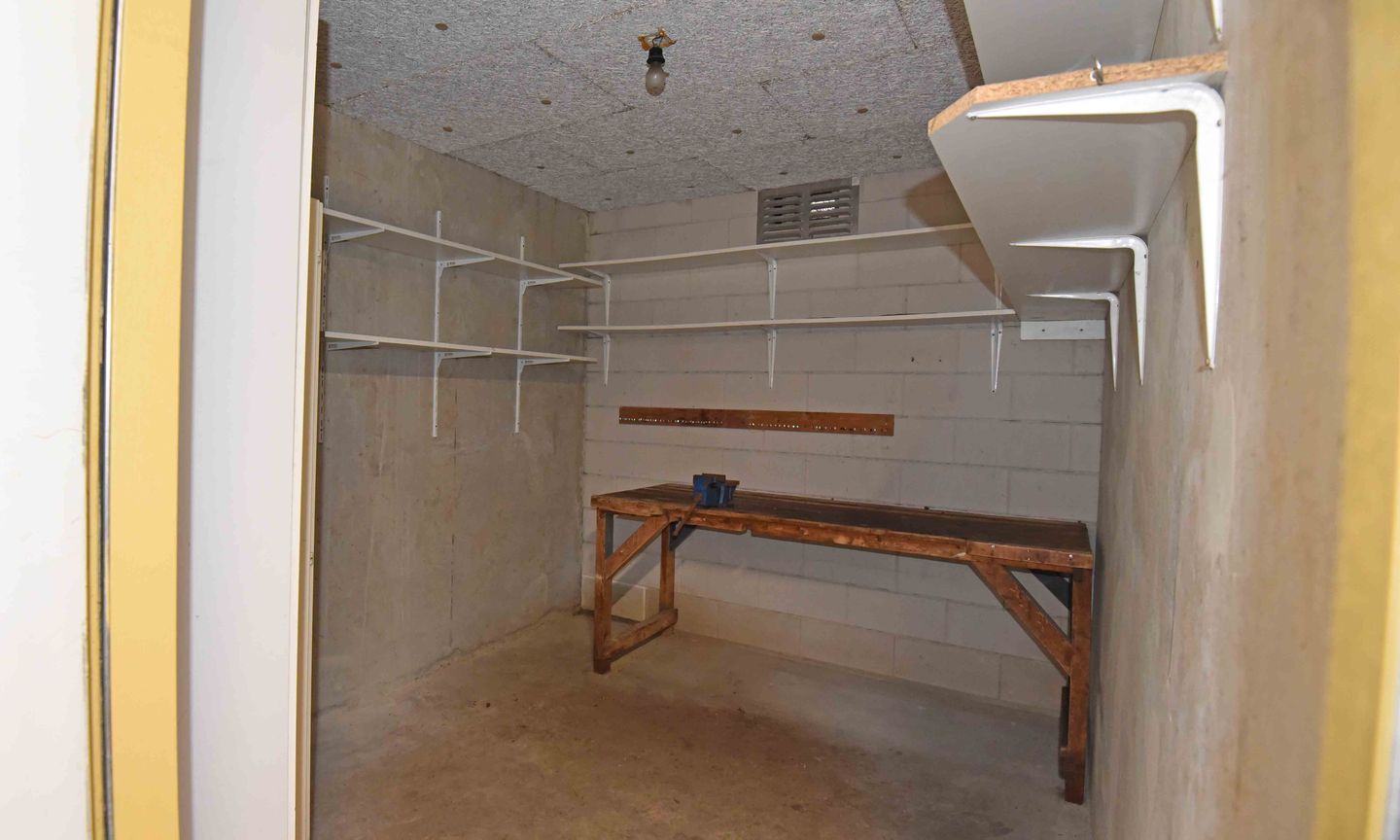 Photo 19 of Hardenbrink 63