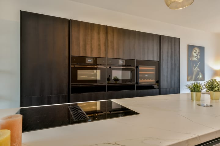 Foto 8 van Niemeyerstraat 81