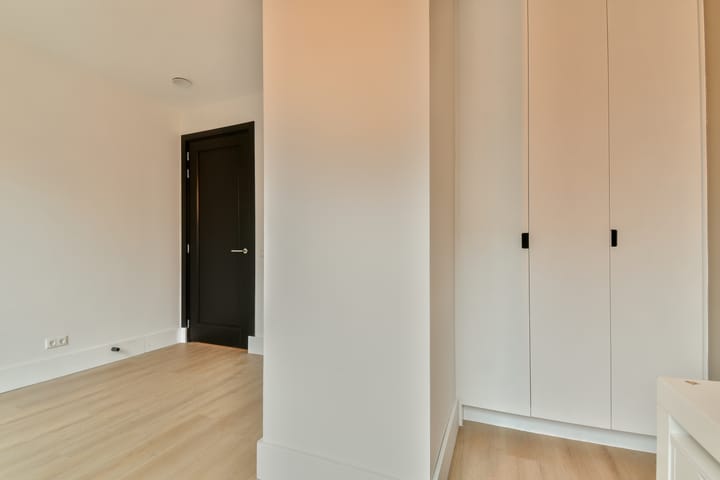 Foto 17 van Niemeyerstraat 81