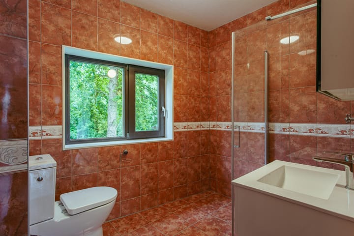 Photo 20 of Valkkoogstraat 6