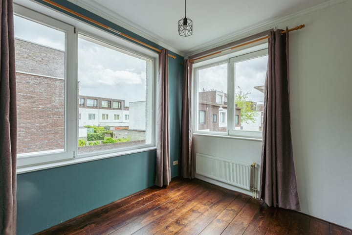 Photo 25 of Valkkoogstraat 6