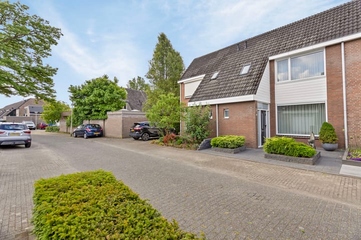 Foto 4 van de Baansteen 4