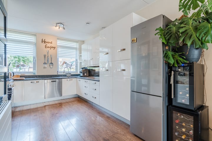 Foto 7 van Wachtdeur 14