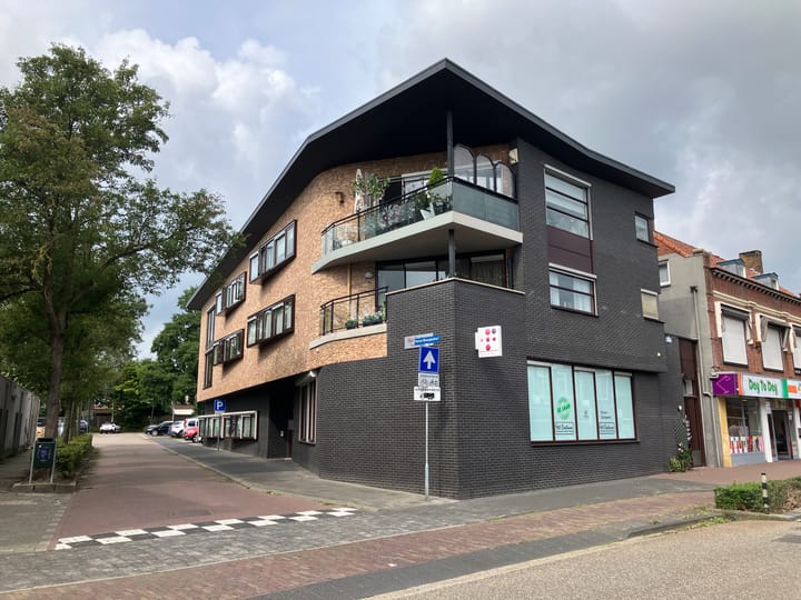 Pieter Breughelhof 2, Rijen