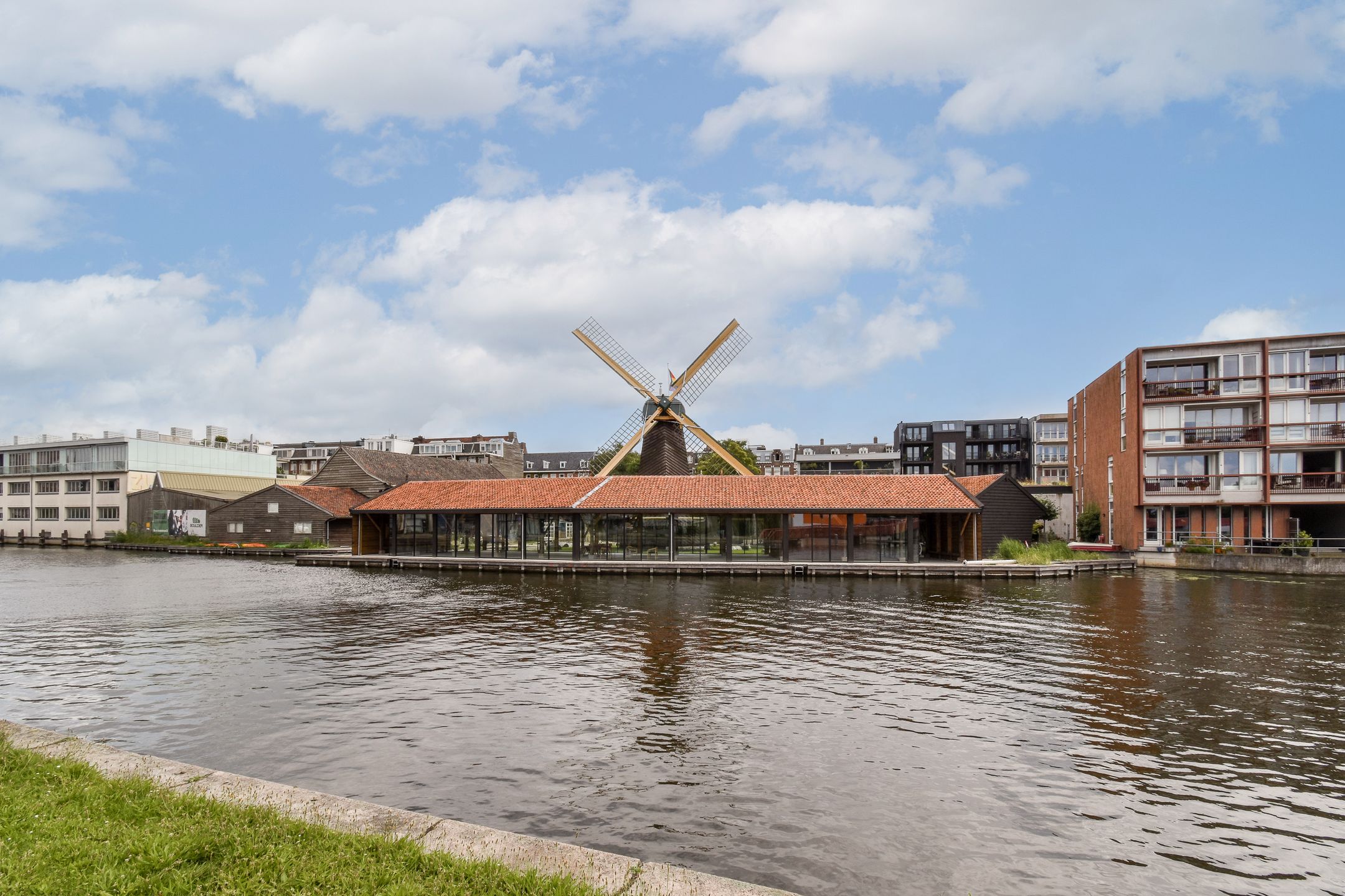 Foto 24 van Rochussenstraat 10-H